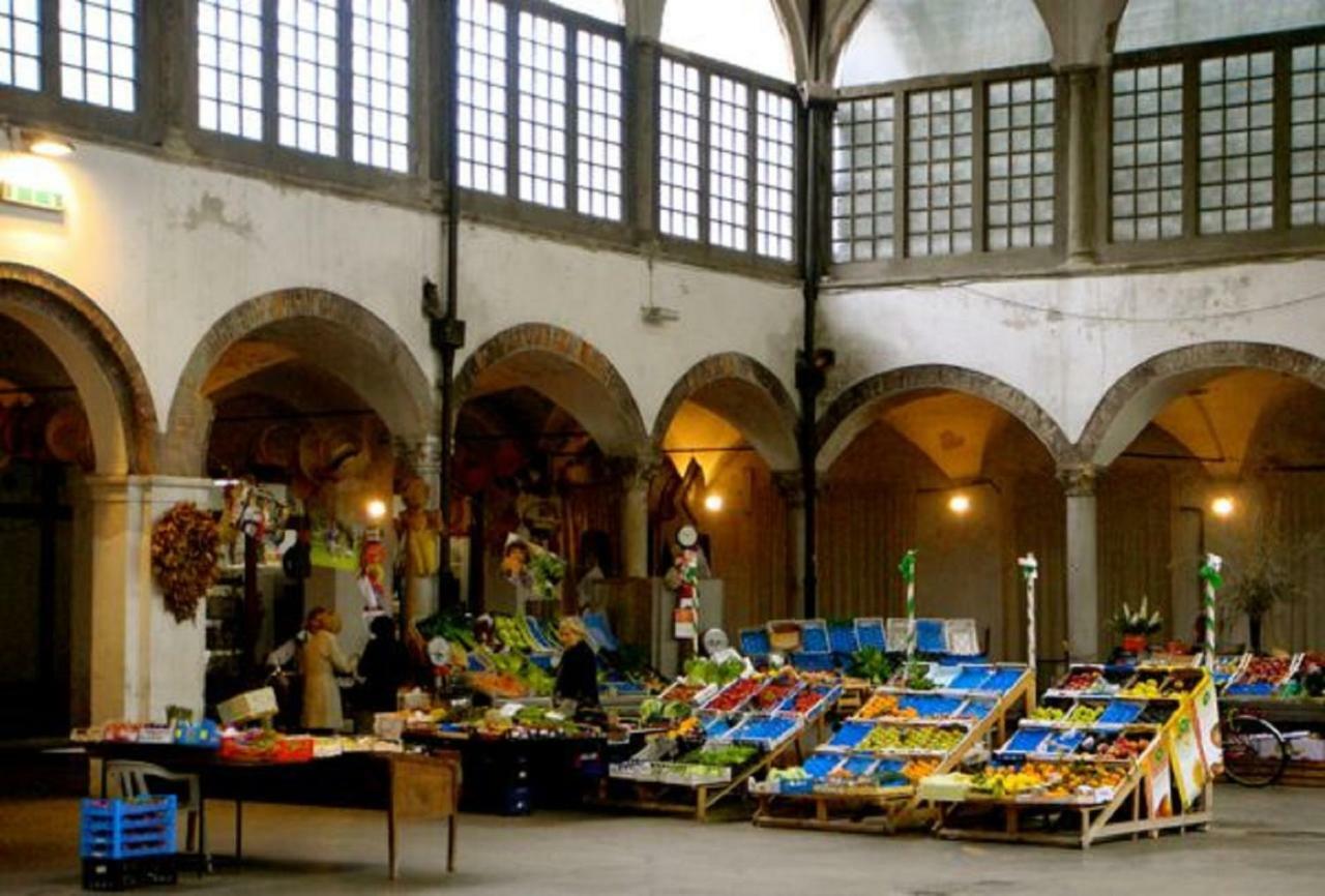 Il Glicine Di Lucca Lejlighed Eksteriør billede